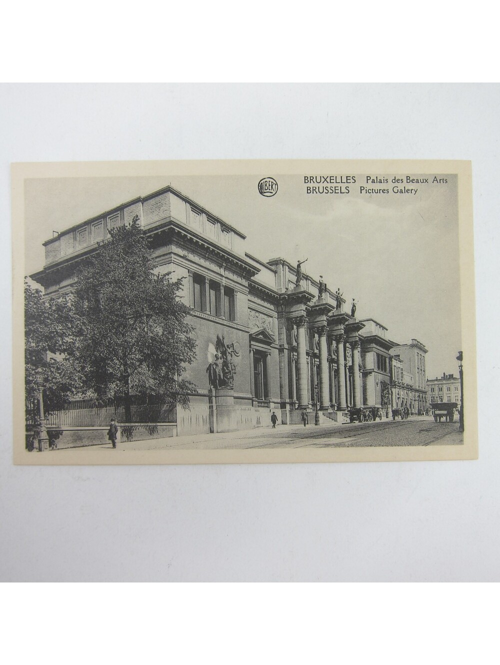 Postcard Brussels Belgium Pictures Gallery Museum of Fine Arts Antique UNPOSTED